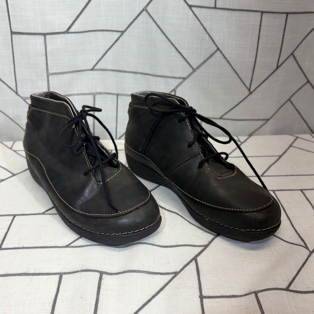 Duluth Trading Co Chukka Boots Size 9 Black Leather‎ Lace Up Ankle 77703